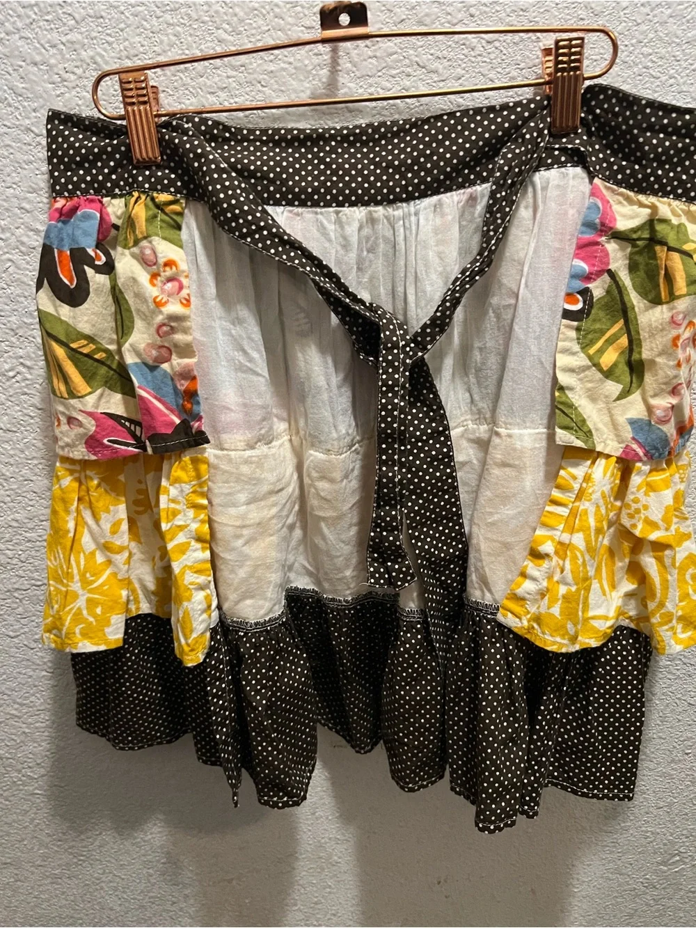 Pier 1 Multicolor Tiered Apron with Brown Polka Dot Trim
